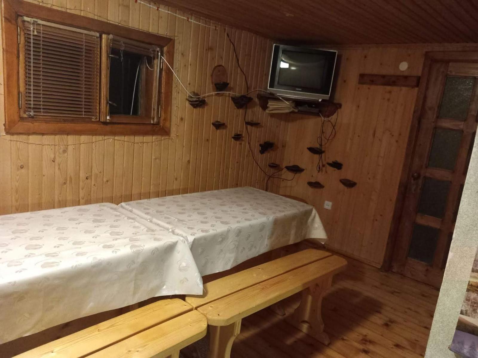 На Гірському Схилі Apartment สลาฟสเก ภายนอก รูปภาพ